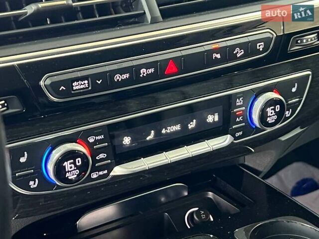 Серый Ауди Ку 7, объемом двигателя 3 л и пробегом 158 тыс. км за 24400 $, фото 13 на Automoto.ua