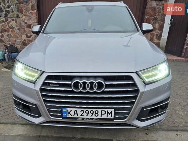 Серый Ауди Ку 7, объемом двигателя 3 л и пробегом 248 тыс. км за 25000 $, фото 21 на Automoto.ua