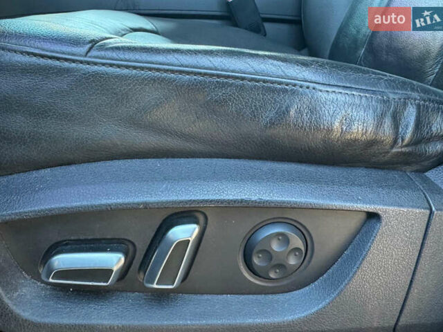 Серый Ауди Ку 7, объемом двигателя 2.97 л и пробегом 289 тыс. км за 18999 $, фото 8 на Automoto.ua