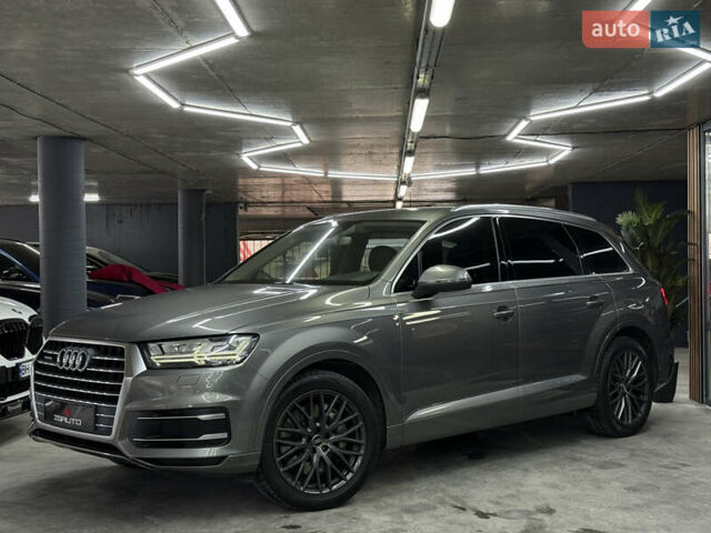 Серый Ауди Ку 7, объемом двигателя 3 л и пробегом 152 тыс. км за 29900 $, фото 5 на Automoto.ua