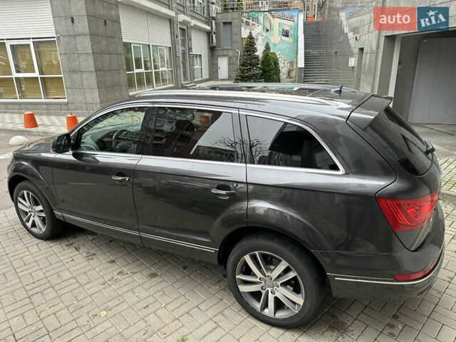 Серый Ауди Ку 7, объемом двигателя 2.97 л и пробегом 228 тыс. км за 21000 $, фото 12 на Automoto.ua