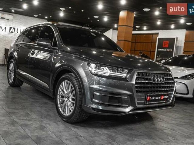 Ауді Ку 7 2015 у Одесі на Automoto.ua Сірий Ауді Ку 7, об'ємом двигуна 2.97 л та пробігом 142 тис. км за 32900 $, фото 10 на Automoto.ua