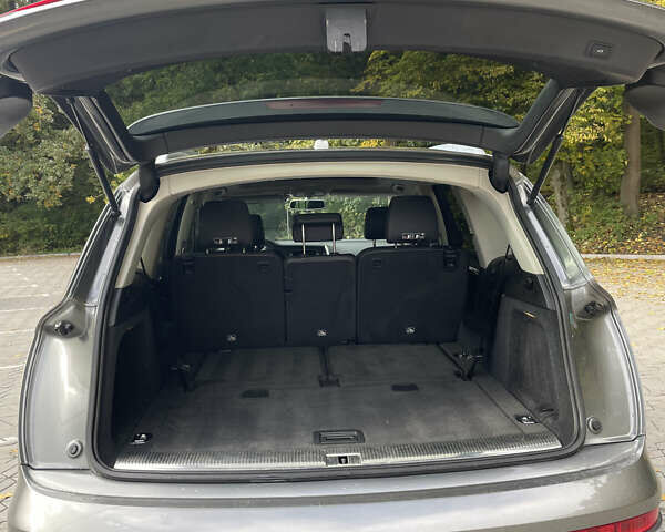 Серый Ауди Ку 7, объемом двигателя 3 л и пробегом 181 тыс. км за 19200 $, фото 10 на Automoto.ua