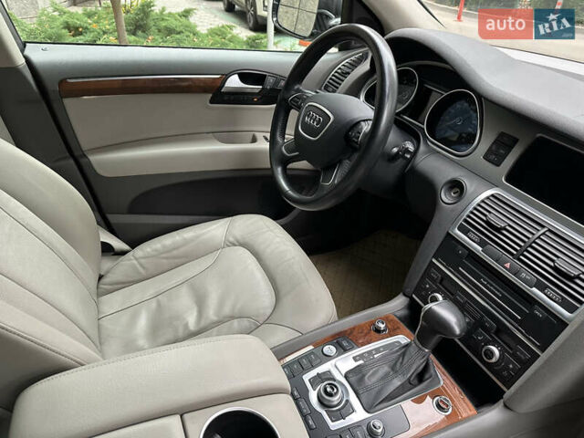 Серый Ауди Ку 7, объемом двигателя 2.97 л и пробегом 228 тыс. км за 21000 $, фото 32 на Automoto.ua