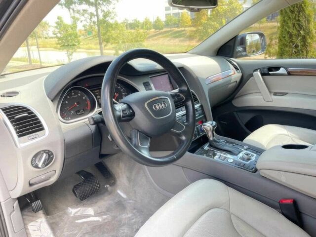 Серый Ауди Ку 7, объемом двигателя 3 л и пробегом 75 тыс. км за 8700 $, фото 8 на Automoto.ua