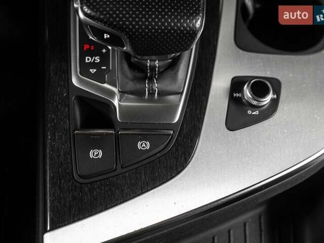 Ауді Ку 7 2015 у Одесі на Automoto.ua Сірий Ауді Ку 7, об'ємом двигуна 2.97 л та пробігом 142 тис. км за 32900 $, фото 27 на Automoto.ua