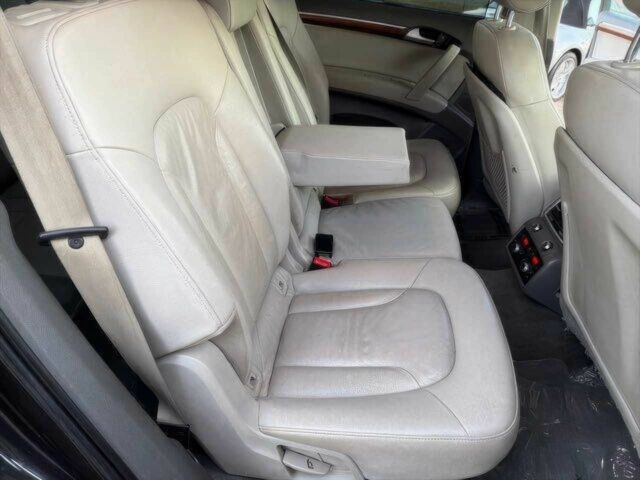 Серый Ауди Ку 7, объемом двигателя 3 л и пробегом 79 тыс. км за 9700 $, фото 9 на Automoto.ua