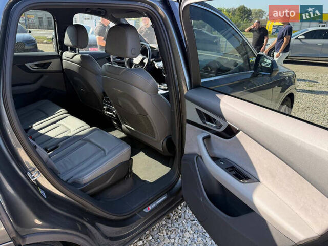 Сірий Ауді Ку 7, об'ємом двигуна 3 л та пробігом 200 тис. км за 32999 $, фото 31 на Automoto.ua