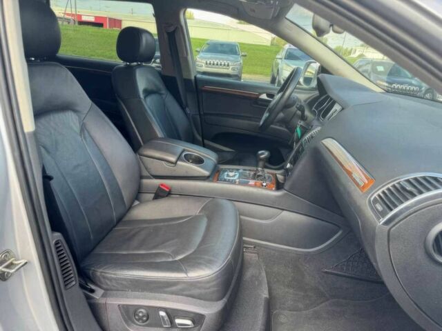 Сірий Ауді Ку 7, об'ємом двигуна 3 л та пробігом 72 тис. км за 10200 $, фото 8 на Automoto.ua