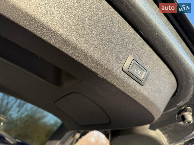 Сірий Ауді Ку 7, об'ємом двигуна 3 л та пробігом 179 тис. км за 20500 $, фото 4 на Automoto.ua