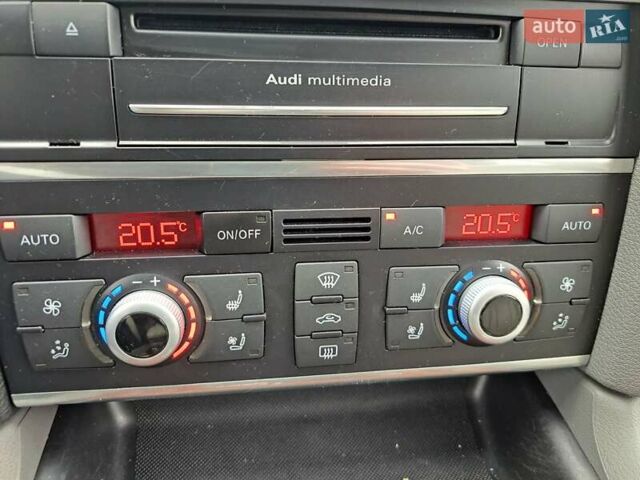 Сірий Ауді Ку 7, об'ємом двигуна 3 л та пробігом 262 тис. км за 23400 $, фото 27 на Automoto.ua