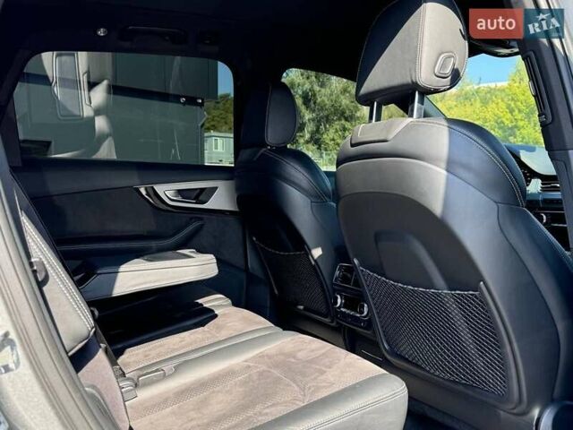 Сірий Ауді Ку 7, об'ємом двигуна 3 л та пробігом 252 тис. км за 37800 $, фото 25 на Automoto.ua
