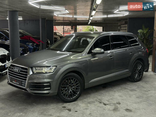 Серый Ауди Ку 7, объемом двигателя 3 л и пробегом 152 тыс. км за 29900 $, фото 4 на Automoto.ua