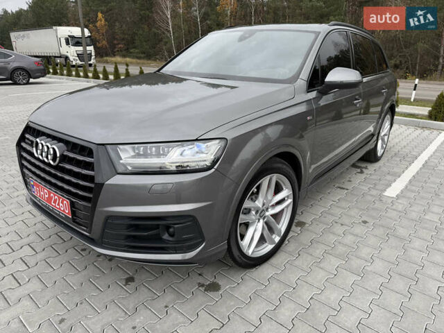 Серый Ауди Ку 7, объемом двигателя 2.97 л и пробегом 210 тыс. км за 35900 $, фото 2 на Automoto.ua