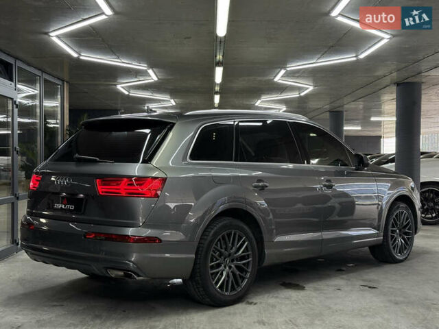 Ауді Ку 7 2015 у Одесі на Automoto.ua Сірий Ауді Ку 7, об'ємом двигуна 3 л та пробігом 152 тис. км за 29900 $, фото 13 на Automoto.ua