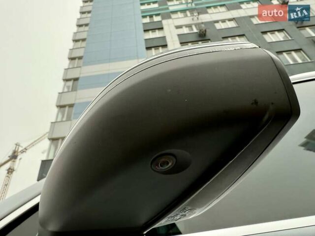 Серый Ауди Ку 7, объемом двигателя 3 л и пробегом 415 тыс. км за 24999 $, фото 27 на Automoto.ua