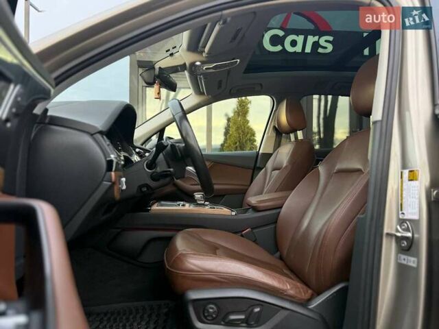 Серый Ауди Ку 7, объемом двигателя 3 л и пробегом 148 тыс. км за 30000 $, фото 16 на Automoto.ua