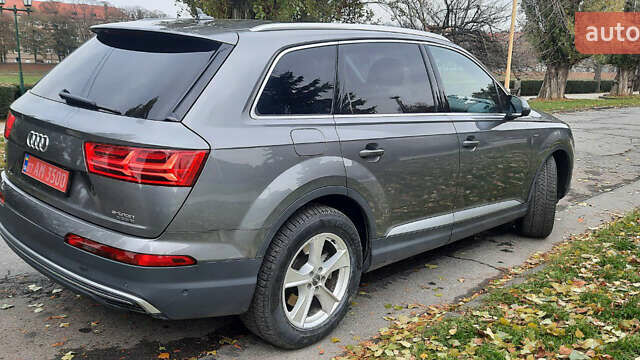 Сірий Ауді Ку 7, об'ємом двигуна 3 л та пробігом 160 тис. км за 37500 $, фото 4 на Automoto.ua