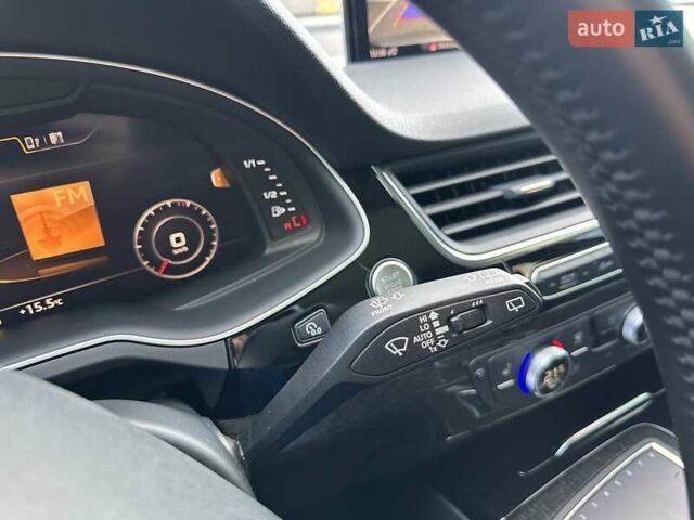 Серый Ауди Ку 7, объемом двигателя 2.97 л и пробегом 139 тыс. км за 31500 $, фото 27 на Automoto.ua