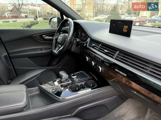 Серый Ауди Ку 7, объемом двигателя 3 л и пробегом 165 тыс. км за 24700 $, фото 40 на Automoto.ua