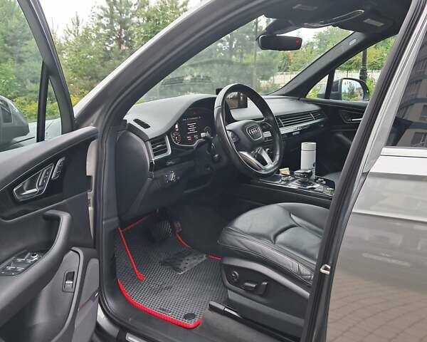 Сірий Ауді Ку 7, об'ємом двигуна 3 л та пробігом 146 тис. км за 27500 $, фото 22 на Automoto.ua