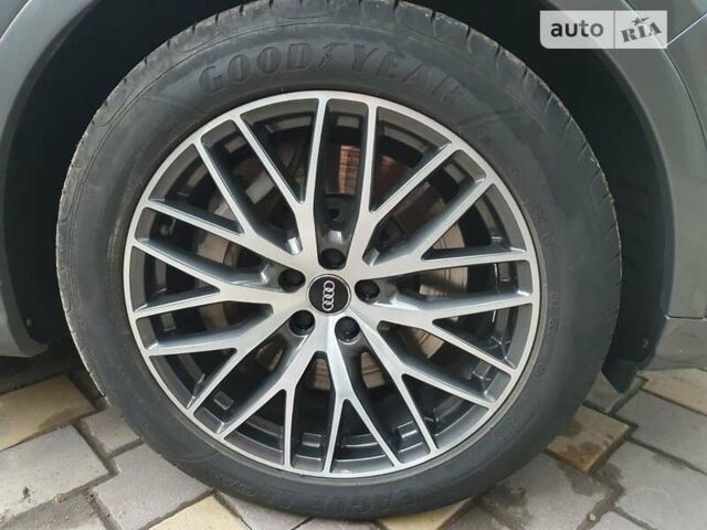 Серый Ауди Ку 7, объемом двигателя 3 л и пробегом 283 тыс. км за 33700 $, фото 18 на Automoto.ua