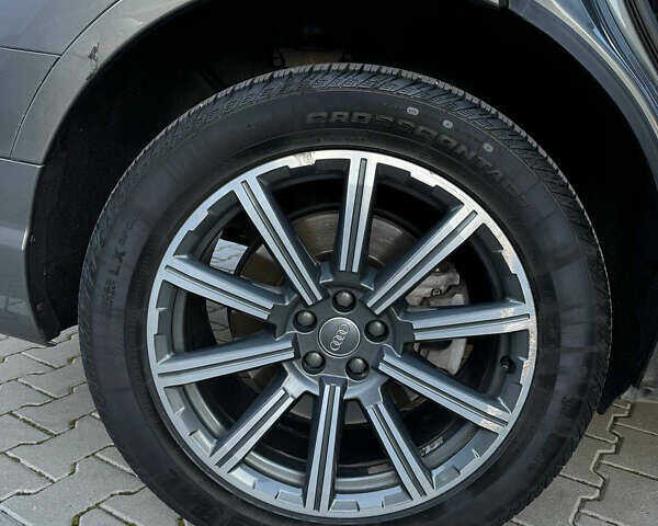 Серый Ауди Ку 7, объемом двигателя 3 л и пробегом 212 тыс. км за 25000 $, фото 57 на Automoto.ua