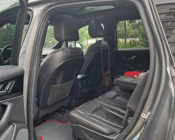 Сірий Ауді Ку 7, об'ємом двигуна 3 л та пробігом 146 тис. км за 27500 $, фото 21 на Automoto.ua