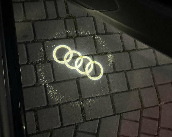 Ауди Ку 7 2016 в Ивано-Франковске на Automoto.ua Серый Ауди Ку 7, объемом двигателя 3 л и пробегом 172 тыс. км за 34000 $, фото 21 на Automoto.ua