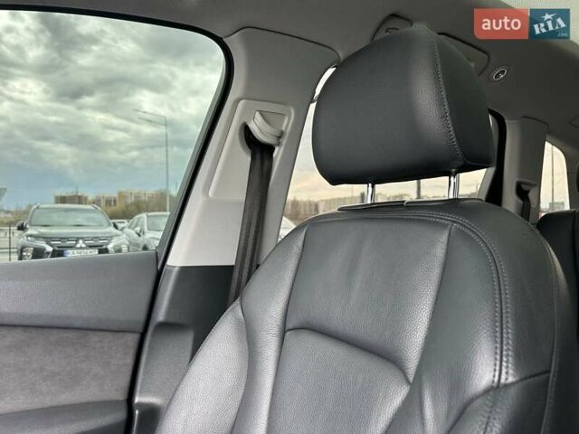 Сірий Ауді Ку 7, об'ємом двигуна 2.97 л та пробігом 137 тис. км за 30900 $, фото 26 на Automoto.ua