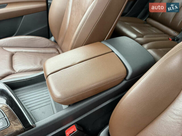 Серый Ауди Ку 7, объемом двигателя 3 л и пробегом 186 тыс. км за 22400 $, фото 48 на Automoto.ua