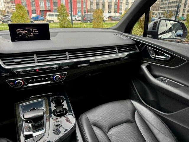 Серый Ауди Ку 7, объемом двигателя 3 л и пробегом 216 тыс. км за 25900 $, фото 11 на Automoto.ua