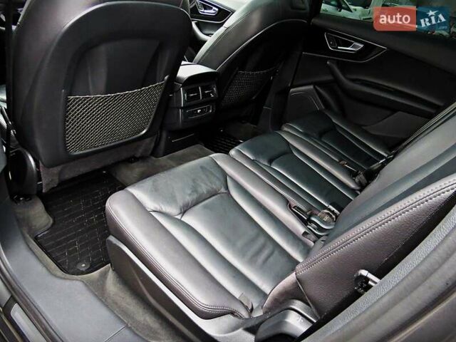 Сірий Ауді Ку 7, об'ємом двигуна 3 л та пробігом 184 тис. км за 26800 $, фото 19 на Automoto.ua
