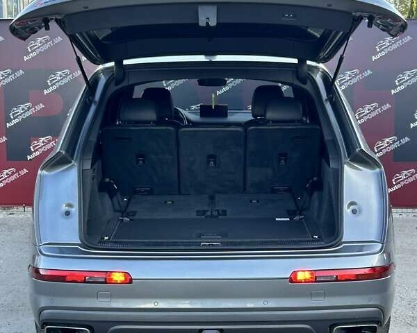 Сірий Ауді Ку 7, об'ємом двигуна 3 л та пробігом 153 тис. км за 28000 $, фото 14 на Automoto.ua