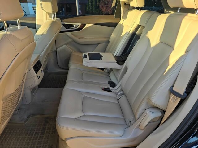 Сірий Ауді Ку 7, об'ємом двигуна 3 л та пробігом 79 тис. км за 29500 $, фото 11 на Automoto.ua