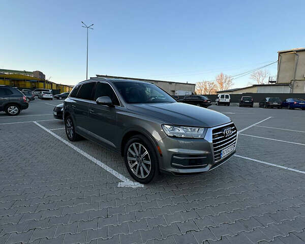 Серый Ауди Ку 7, объемом двигателя 3 л и пробегом 212 тыс. км за 25000 $, фото 17 на Automoto.ua