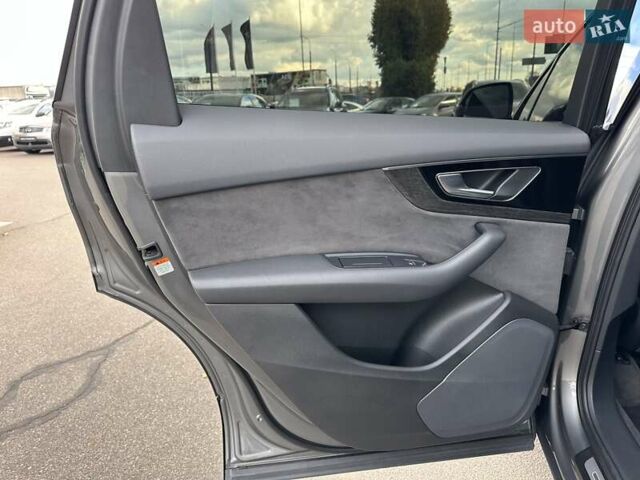 Серый Ауди Ку 7, объемом двигателя 2.97 л и пробегом 139 тыс. км за 31500 $, фото 42 на Automoto.ua