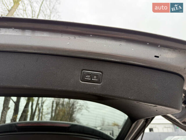 Серый Ауди Ку 7, объемом двигателя 3 л и пробегом 186 тыс. км за 22400 $, фото 21 на Automoto.ua