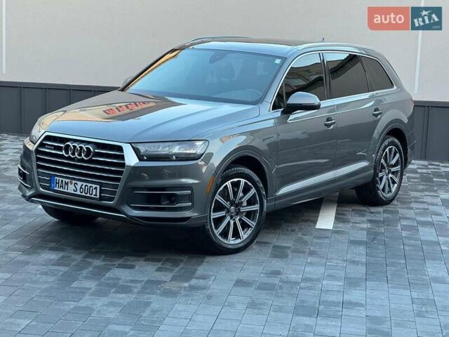Сірий Ауді Ку 7, об'ємом двигуна 3 л та пробігом 216 тис. км за 21900 $, фото 1 на Automoto.ua