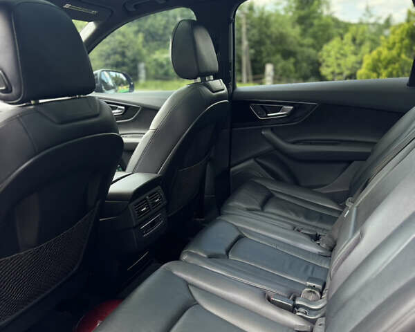 Ауди Ку 7 2016 в Ровно на Automoto.ua Серый Ауди Ку 7, объемом двигателя 3 л и пробегом 155 тыс. км за 29999 $, фото 16 на Automoto.ua