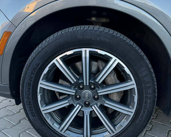 Серый Ауди Ку 7, объемом двигателя 3 л и пробегом 212 тыс. км за 25000 $, фото 55 на Automoto.ua