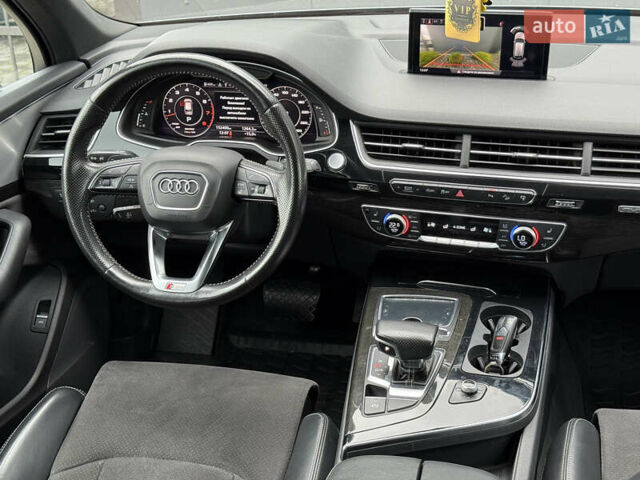Сірий Ауді Ку 7, об'ємом двигуна 3 л та пробігом 152 тис. км за 27000 $, фото 30 на Automoto.ua