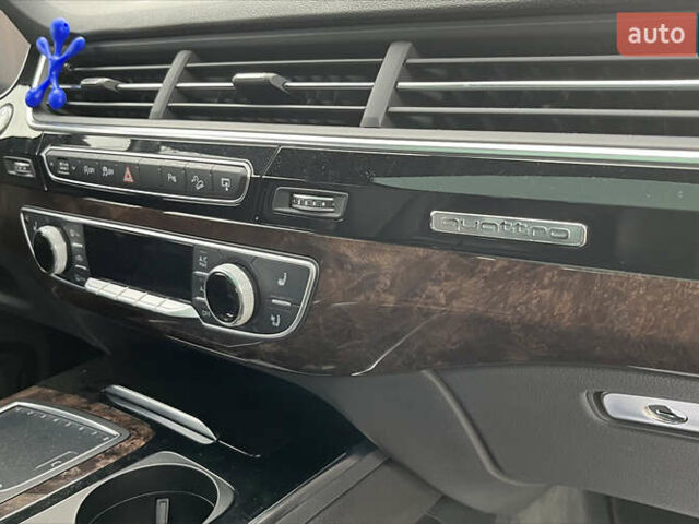 Серый Ауди Ку 7, объемом двигателя 3 л и пробегом 220 тыс. км за 29999 $, фото 28 на Automoto.ua