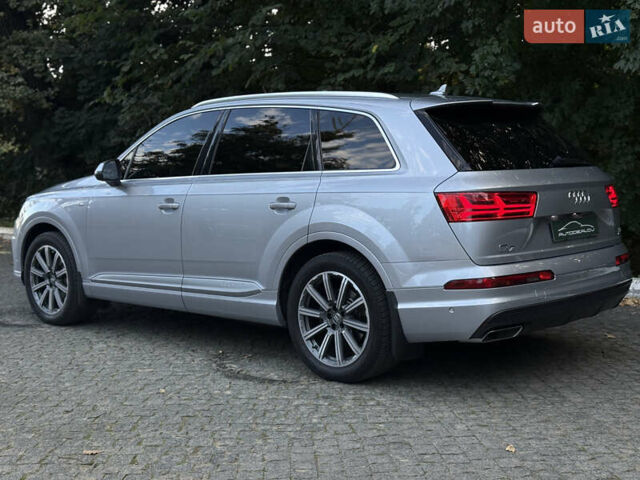 Сірий Ауді Ку 7, об'ємом двигуна 2.97 л та пробігом 207 тис. км за 34500 $, фото 4 на Automoto.ua