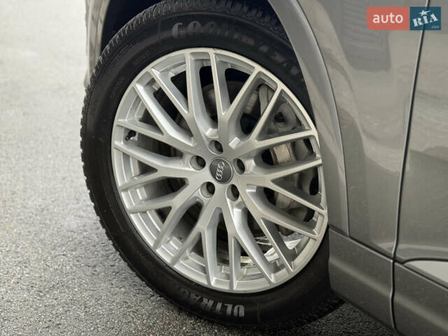 Сірий Ауді Ку 7, об'ємом двигуна 3 л та пробігом 128 тис. км за 32000 $, фото 9 на Automoto.ua