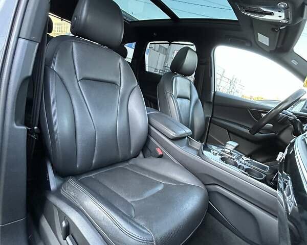 Сірий Ауді Ку 7, об'ємом двигуна 3 л та пробігом 153 тис. км за 28000 $, фото 45 на Automoto.ua