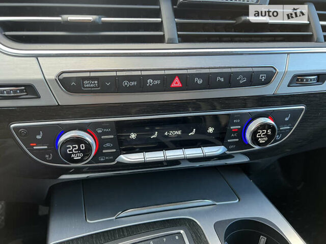 Серый Ауди Ку 7, объемом двигателя 3 л и пробегом 198 тыс. км за 41999 $, фото 14 на Automoto.ua