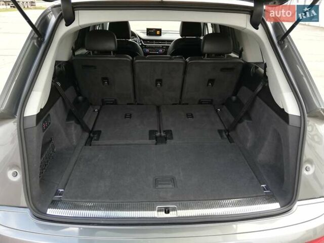 Серый Ауди Ку 7, объемом двигателя 3 л и пробегом 181 тыс. км за 38900 $, фото 14 на Automoto.ua