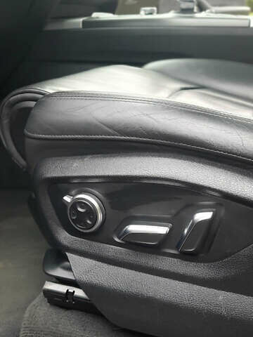 Сірий Ауді Ку 7, об'ємом двигуна 3 л та пробігом 160 тис. км за 37500 $, фото 13 на Automoto.ua