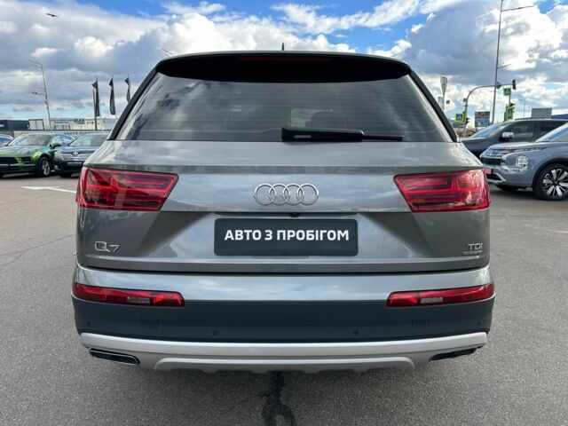 Сірий Ауді Ку 7, об'ємом двигуна 3 л та пробігом 139 тис. км за 31500 $, фото 5 на Automoto.ua